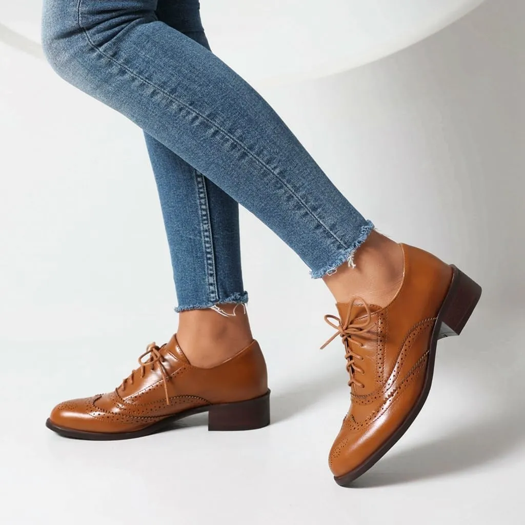 Women's Flat Saddle Oxford Shoes Round Toe Wingtip Perforated Lace Up Low Heel School Uniform Oxfords Brogues