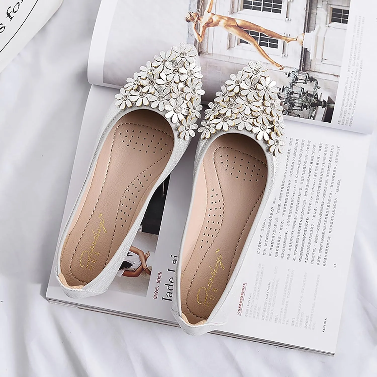 Women's Flats, Foldable Ballet Flats for Women, Flower Pionted Toe Comfort Light Weight Slip-On Dress Shoes