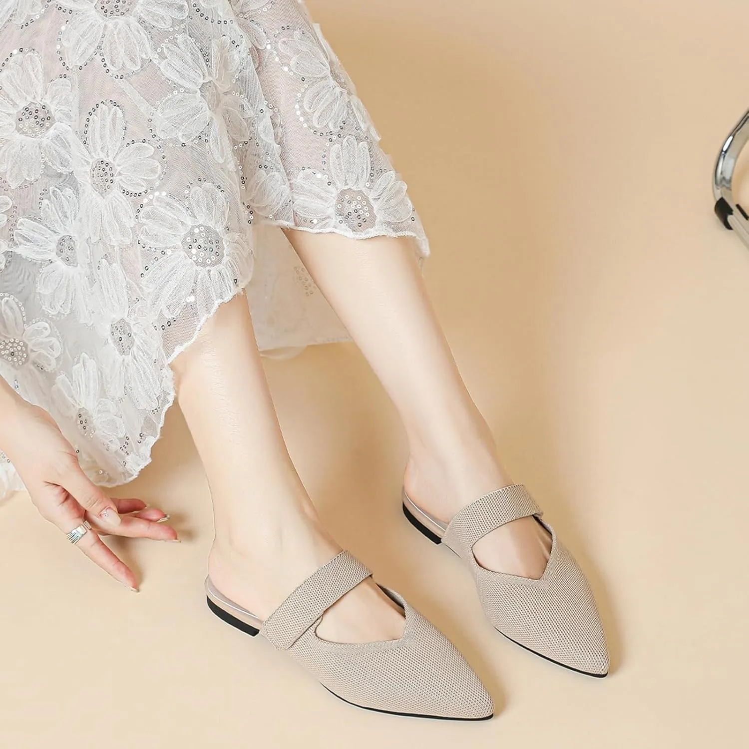 Women's Knitted Pointed Toe Flat Mules Summer Fashion Hook&Loop Slide Slippers Comfortable Slip On Breathable Backless Mesh Casual Flats Sandals mules for women