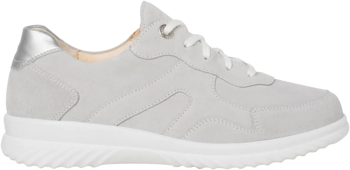 Women's Low-Top Sneakers