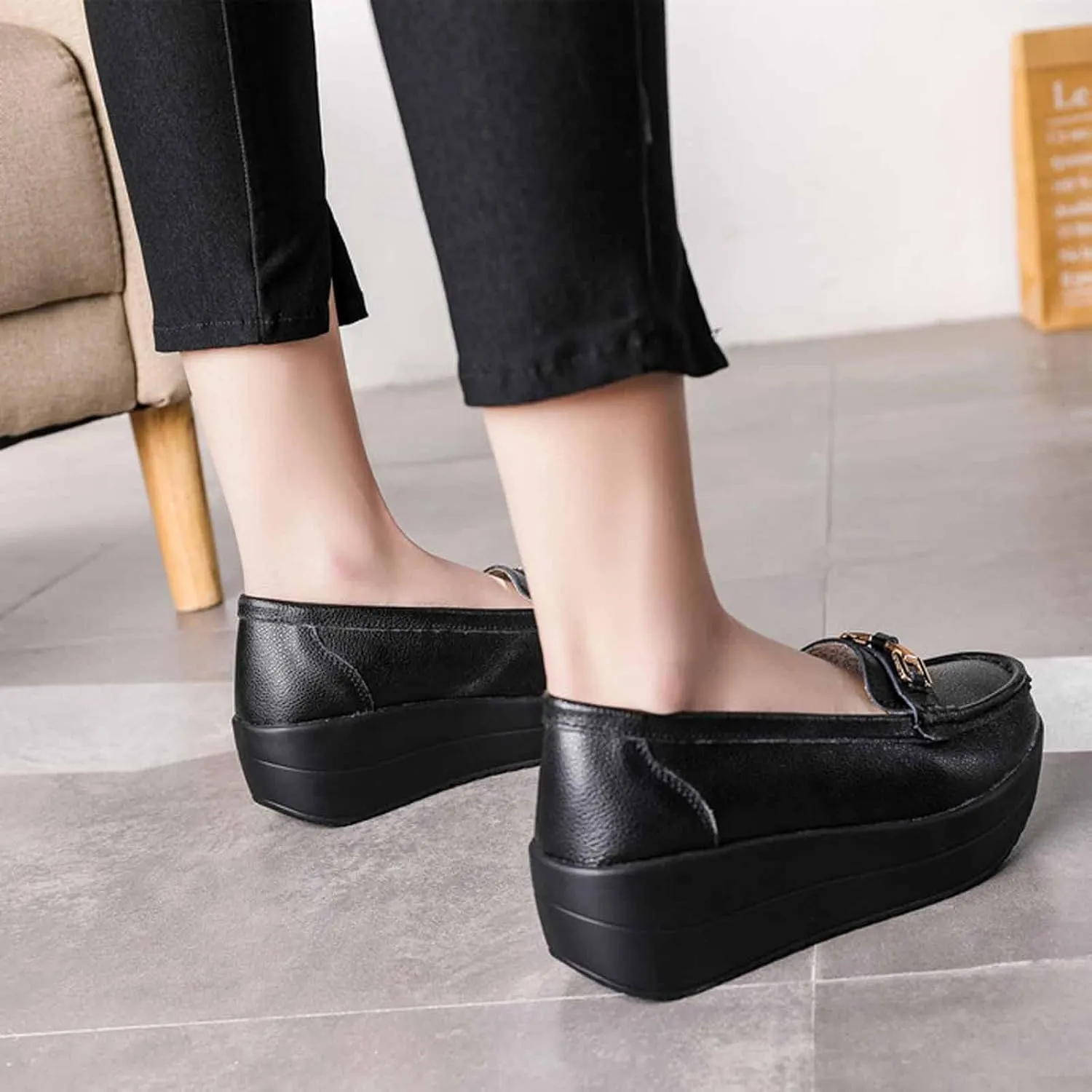 Women's Slip-on Wedge Moccasin Loafers,Comfortable Round Toe Thick Sole Boat Shoes,Non-Slip Platform Wedge Sneakers