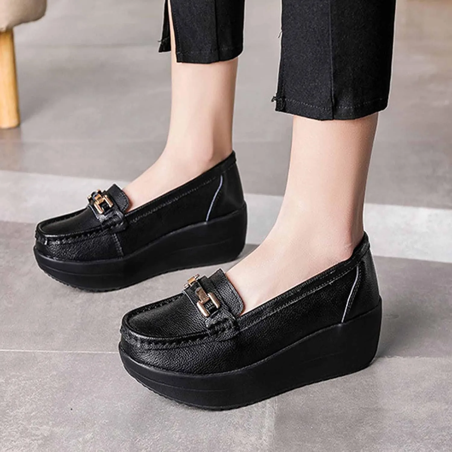 Women's Slip-on Wedge Moccasin Loafers,Comfortable Round Toe Thick Sole Boat Shoes,Non-Slip Platform Wedge Sneakers