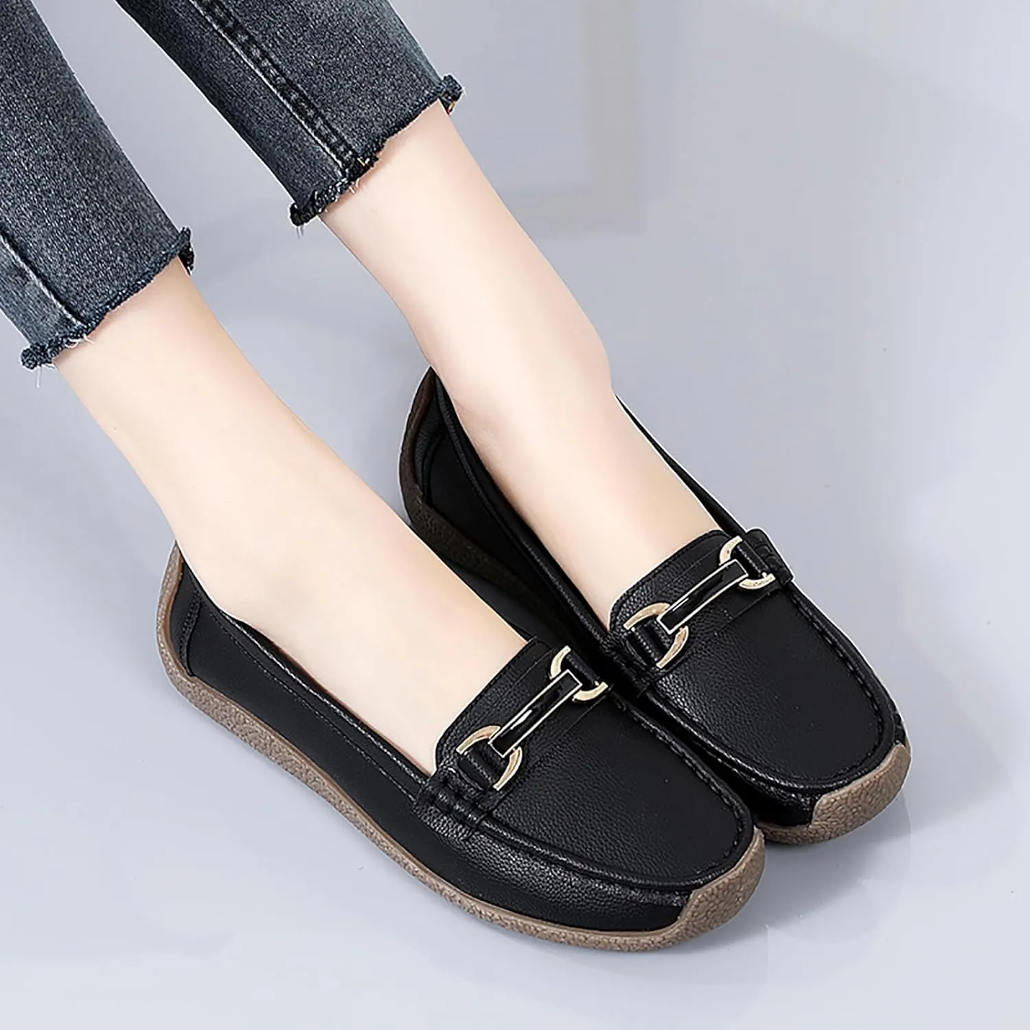 Women's Wide Width Loafers Comfort Slip on Shoes Walking Shoes for Ladies Mocassins Driving Shoe